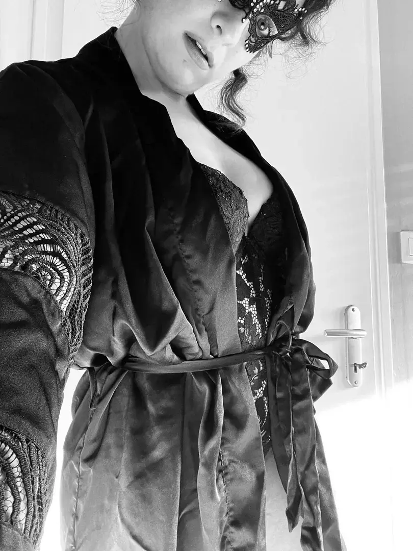 #feminité #dentelle #blackandwhite
