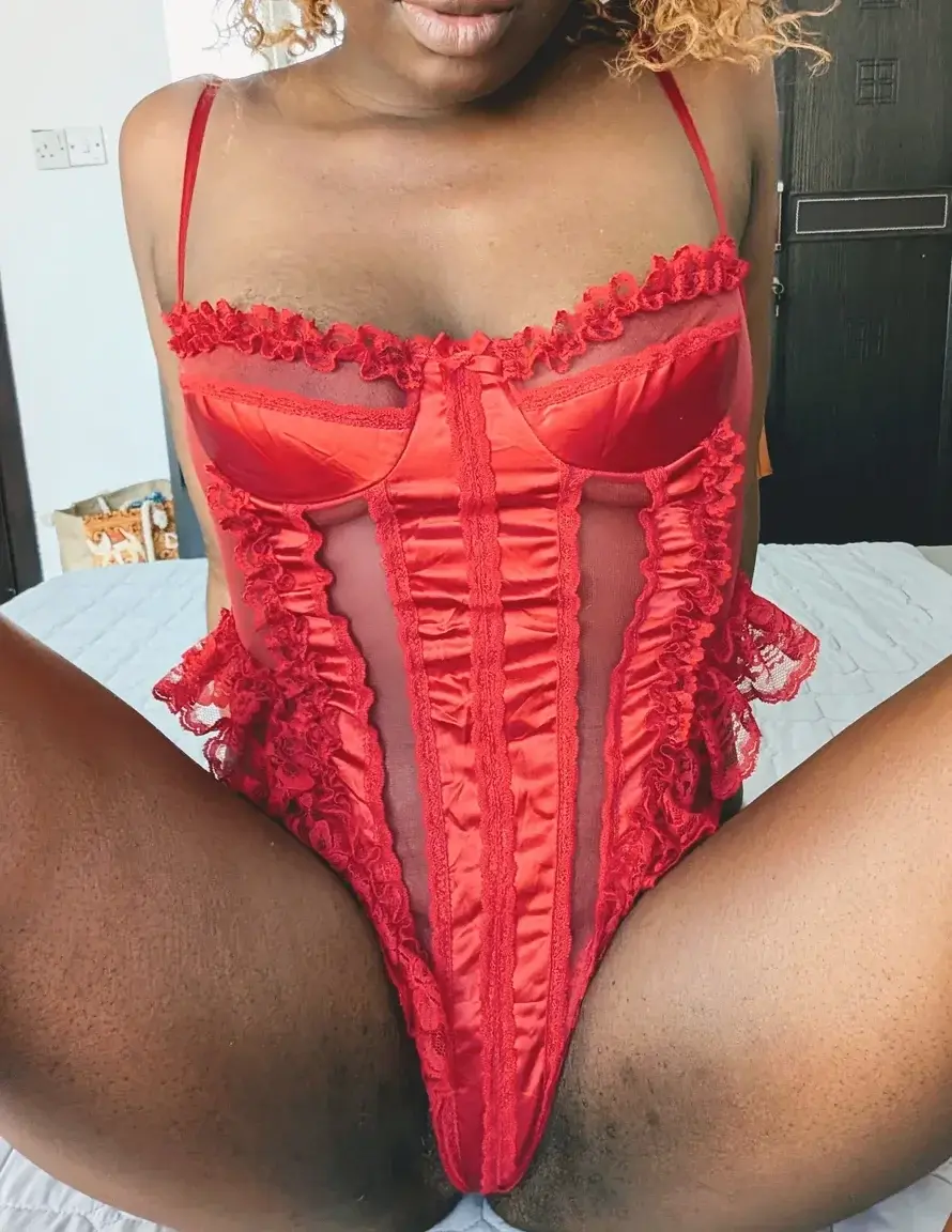 Leak & nude 4 — Black-spicy