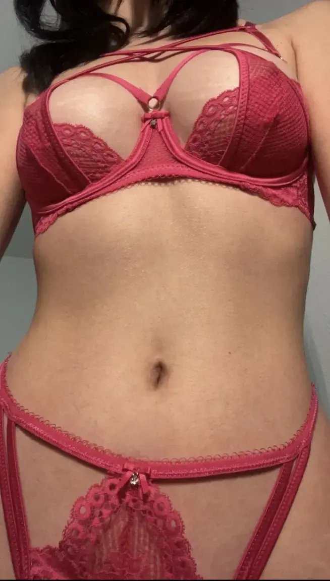 Leak & nude MYM — Lu_divine_01 : « Mon abonnement est gratuit sans code promo , viens discuté je ne mange pas hahaah , parfois on fait des ********* de dingueeee donc peut etre qu'on va matché ensemble 🫶🏼 » (MYM)