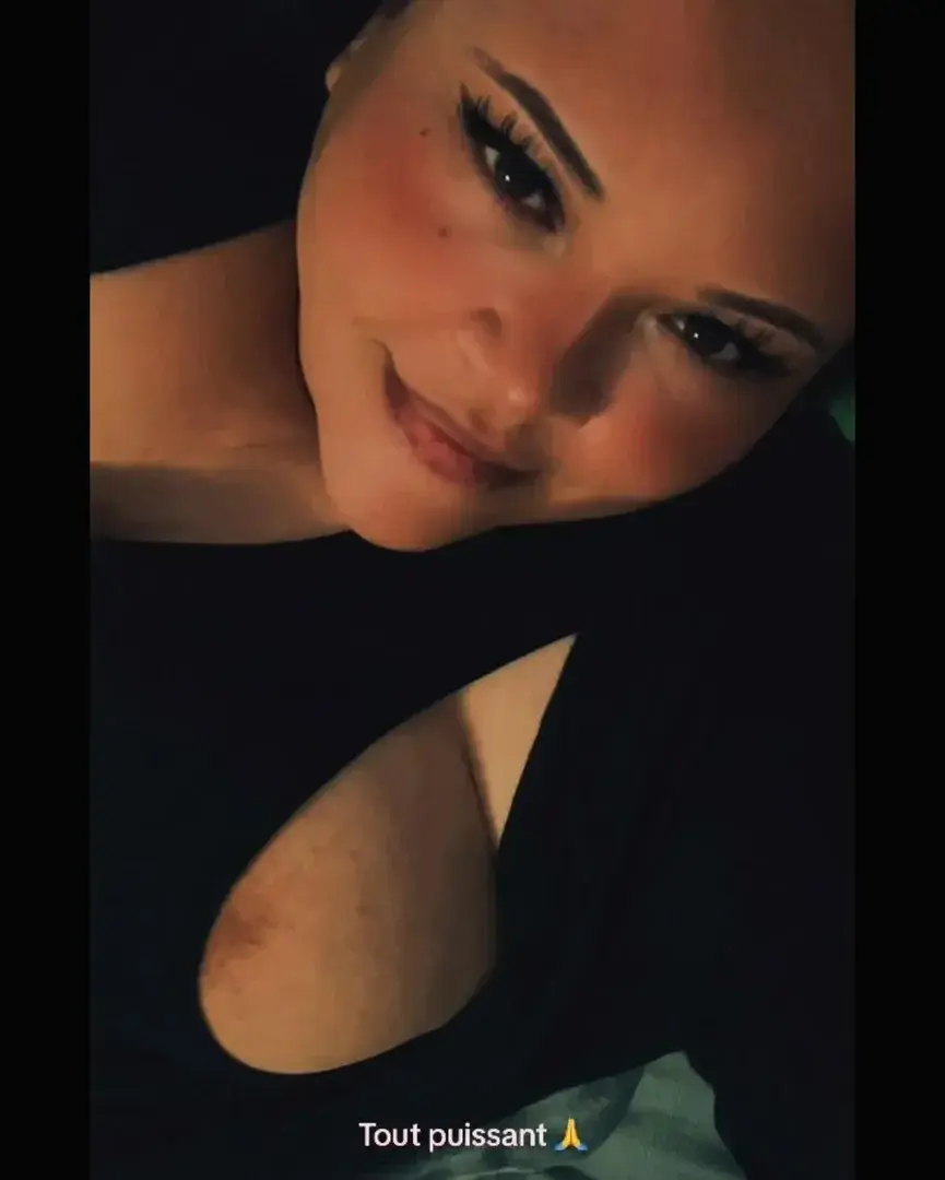 Leak & nude 1 — Emy43
