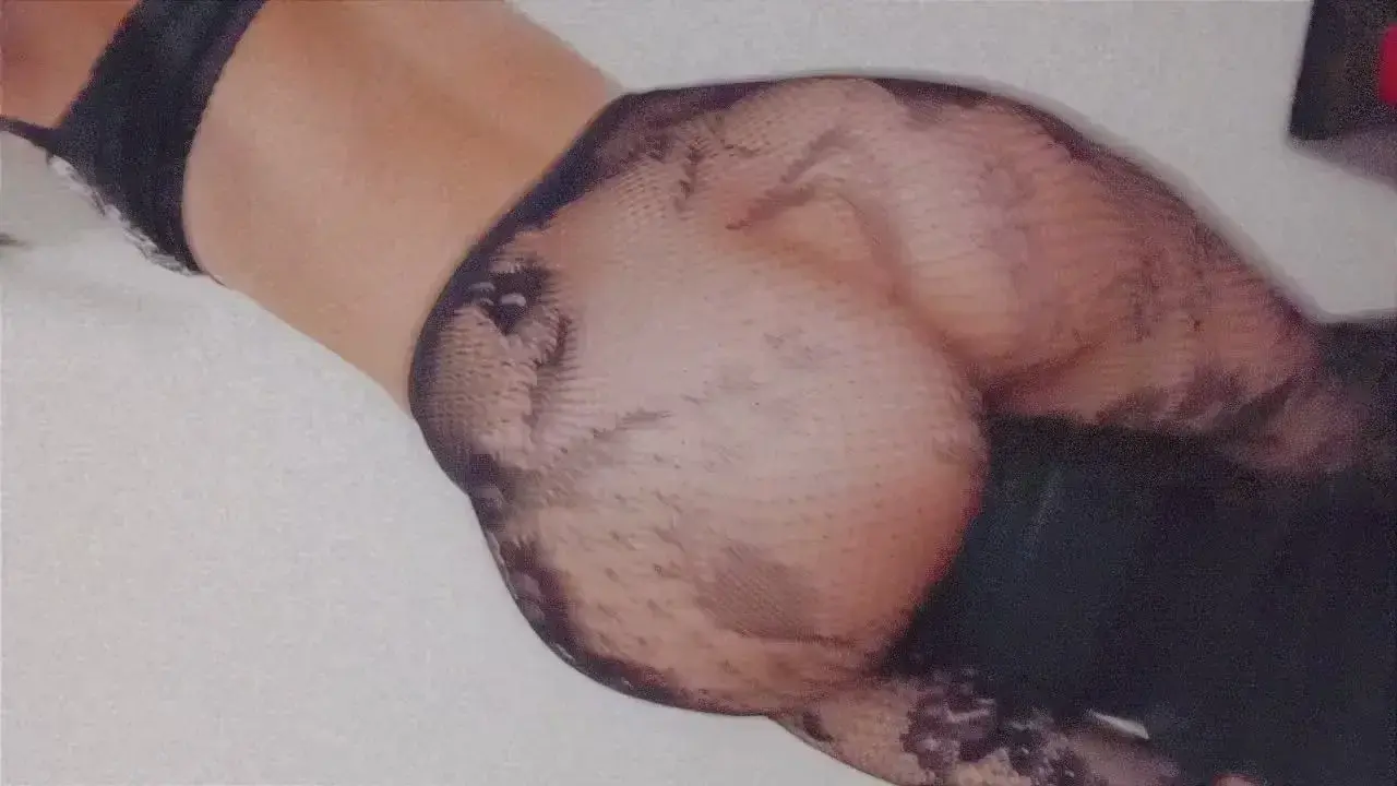 Leak & nude 1 — Paupauitalianaa