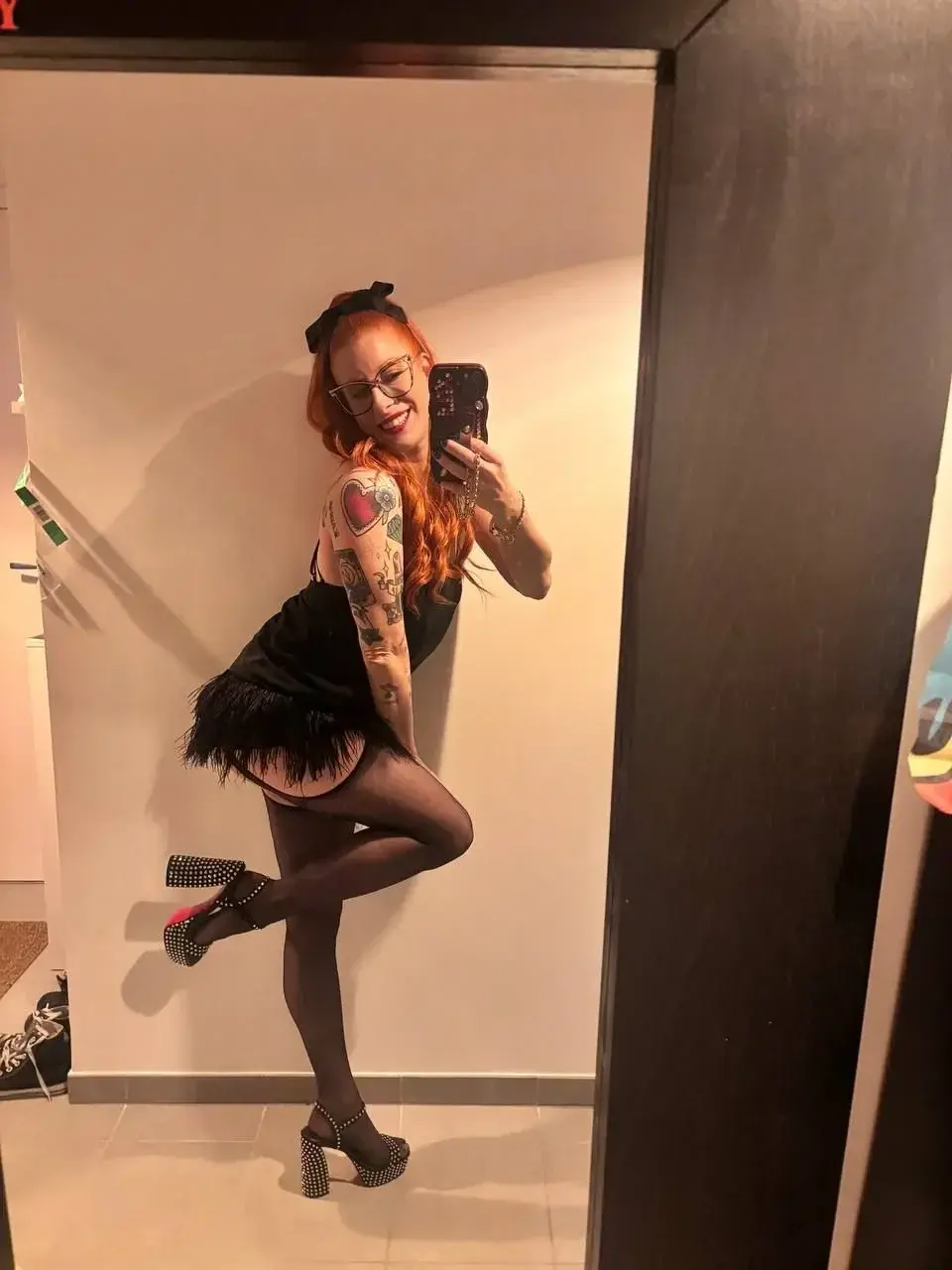 Leak & nude MYM — little_foxyy : « #foxy #lingerie » (MYM)