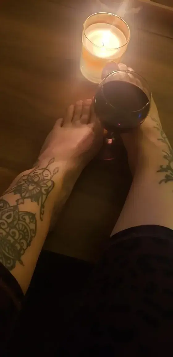 Leak & nude 4 — beautifulfeetforyou3