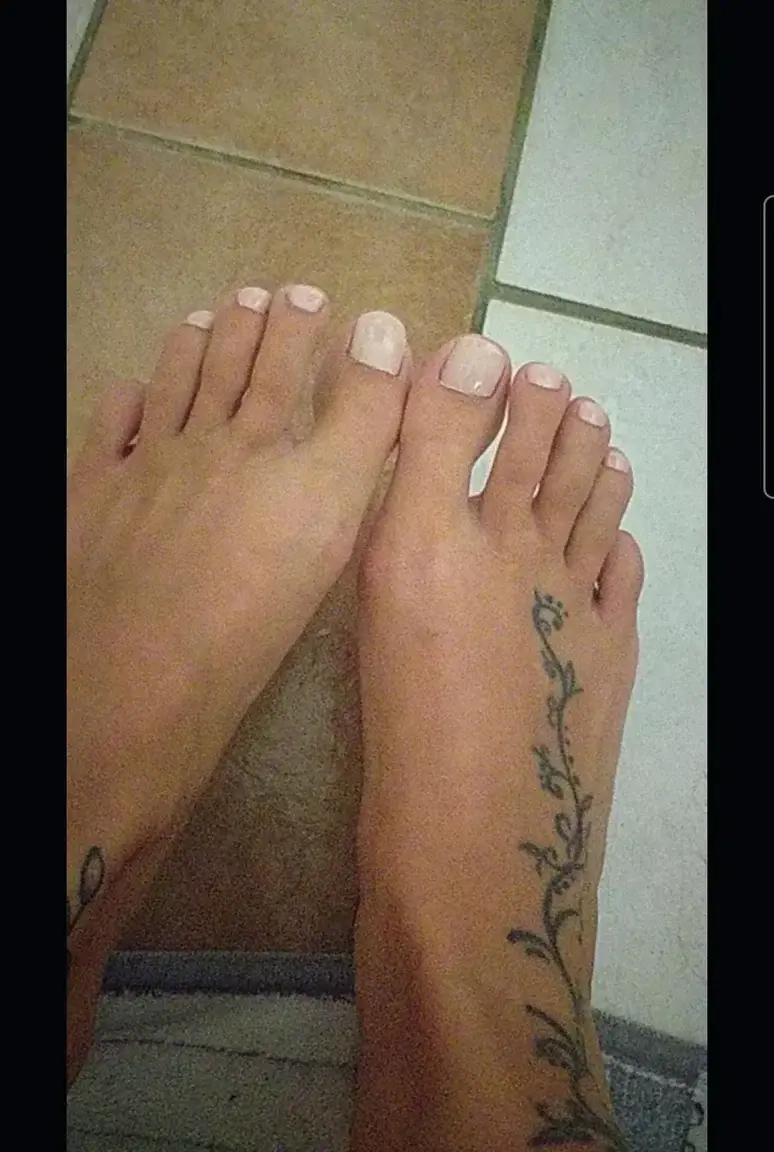 Leak & nude 5 — beautifulfeetforyou3