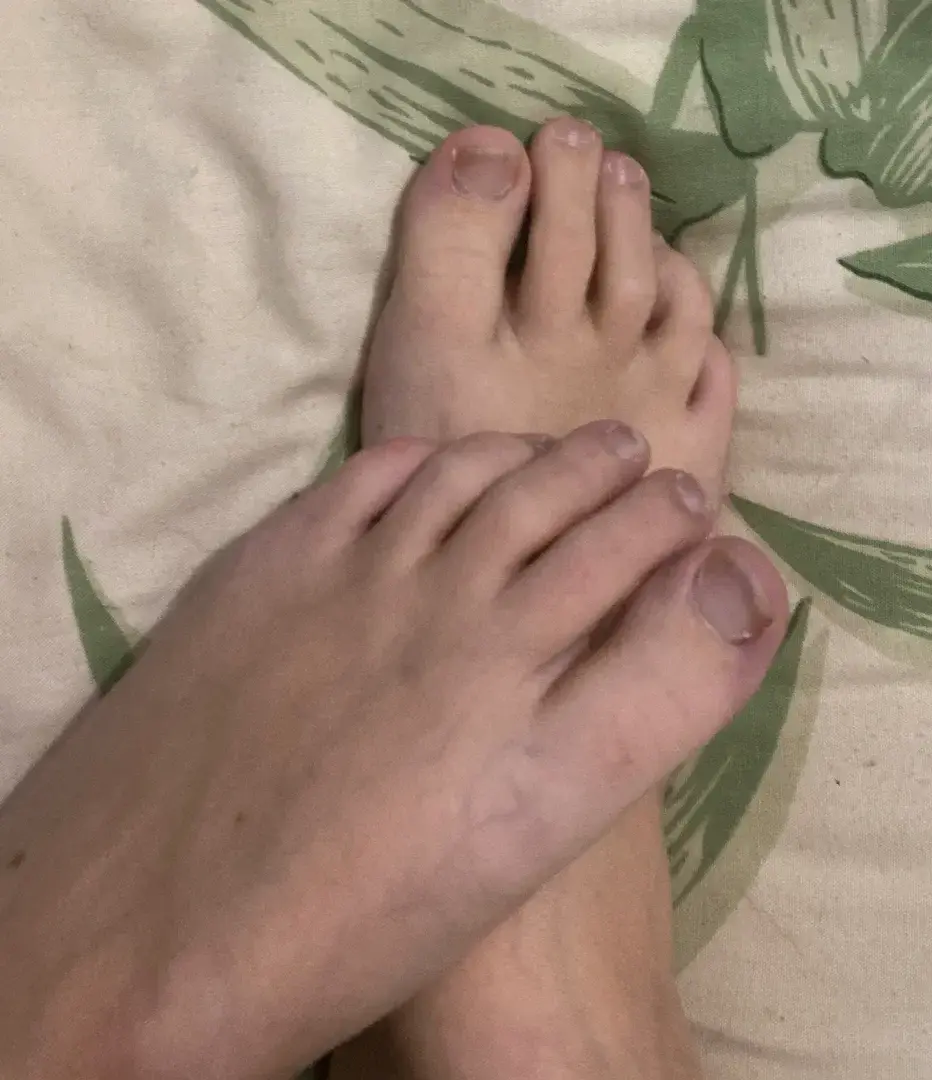 Leak & nude 5 — Licorne_pied-nue