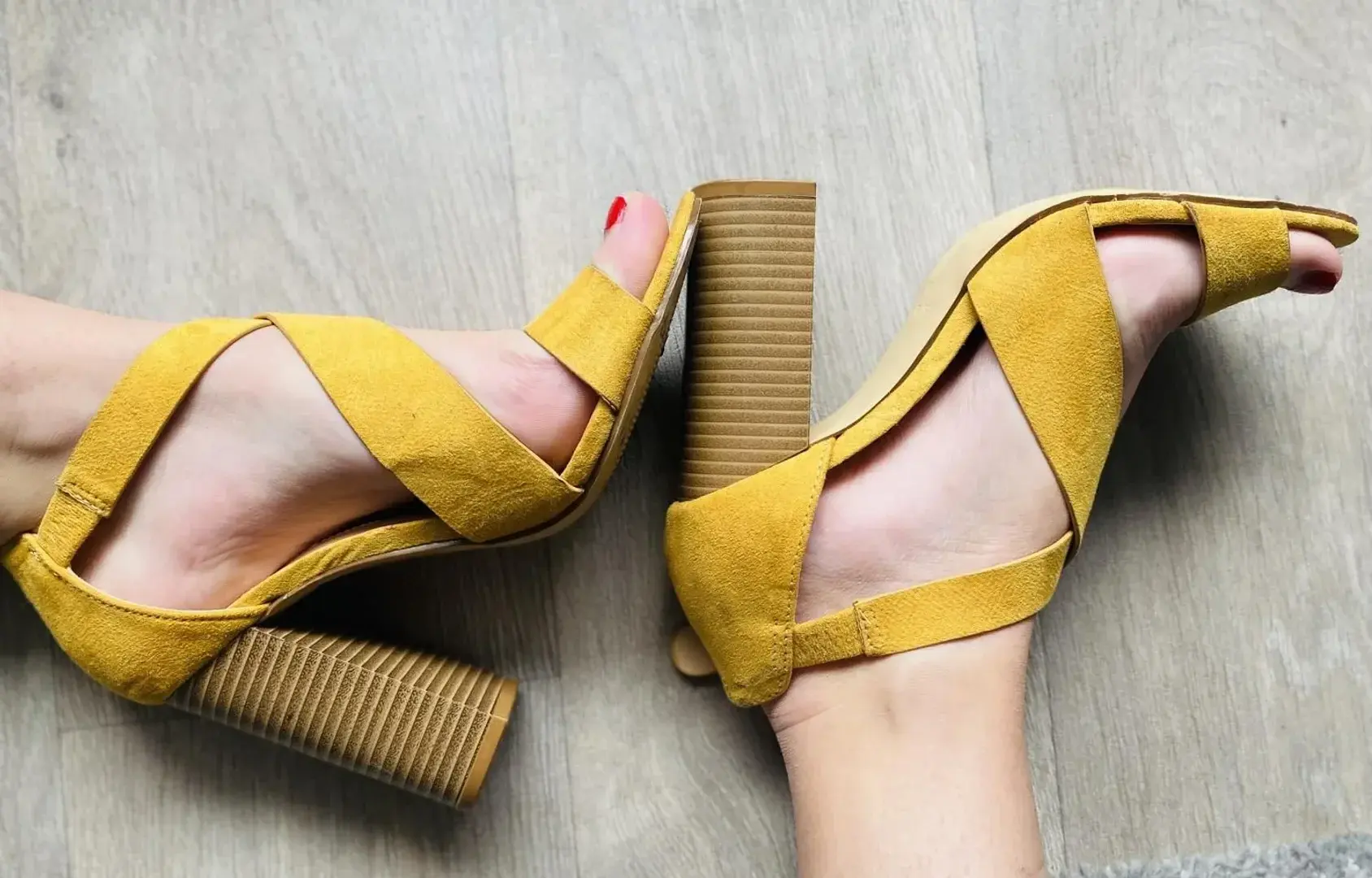 Photo de couverture de Merveilleuxpieds