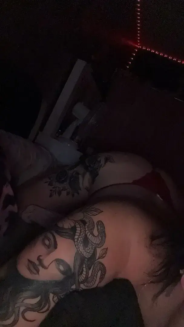 Emelyne__ - Photo exclusive MYM 4 | French Modèles