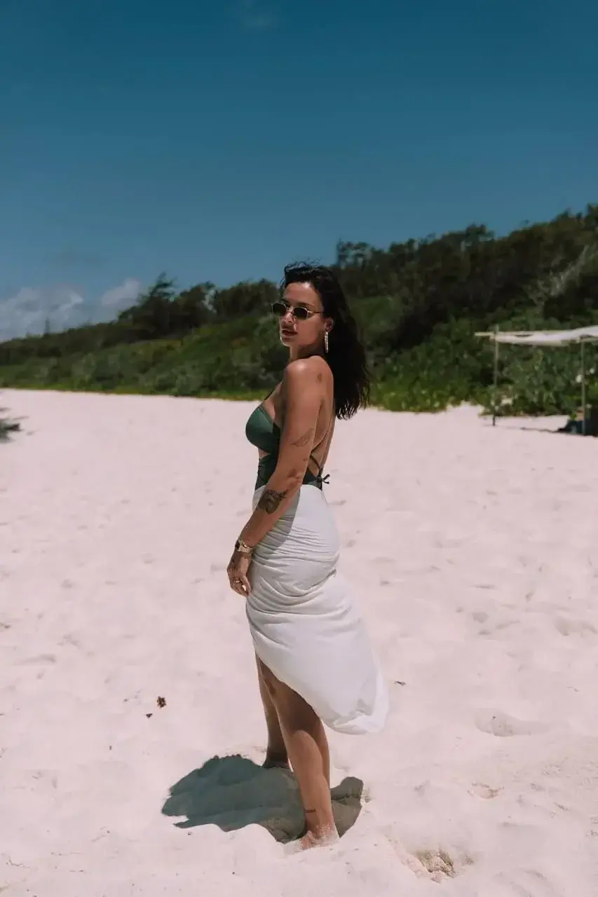 Leak public de Jadeleboeuf — « Rejoins moi avec le code PLUME » (nude) sur MYM