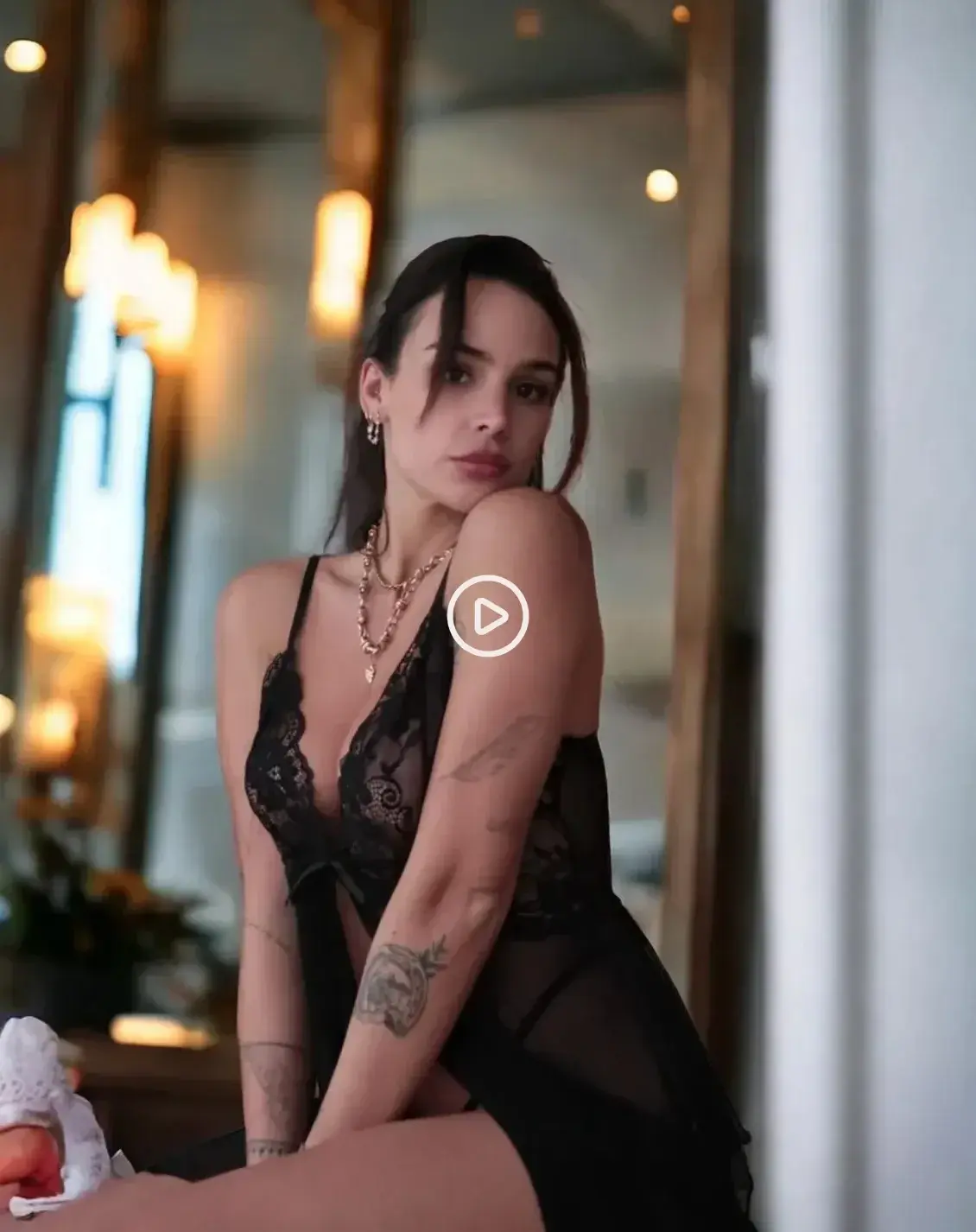 Leak public de Jadeleboeuf — « Rejoins moi avec le code PLUME » (nude) sur MYM