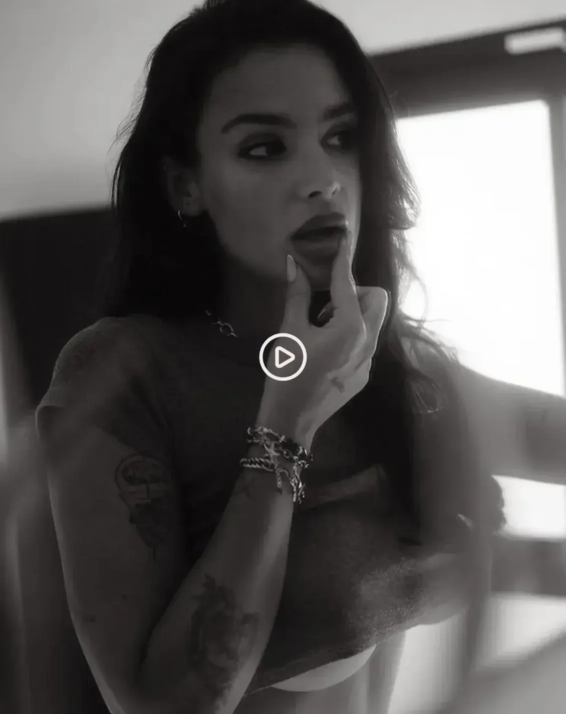 Média public — Jadeleboeuf : « Rejoins moi avec le code PLUME » (Uncove)