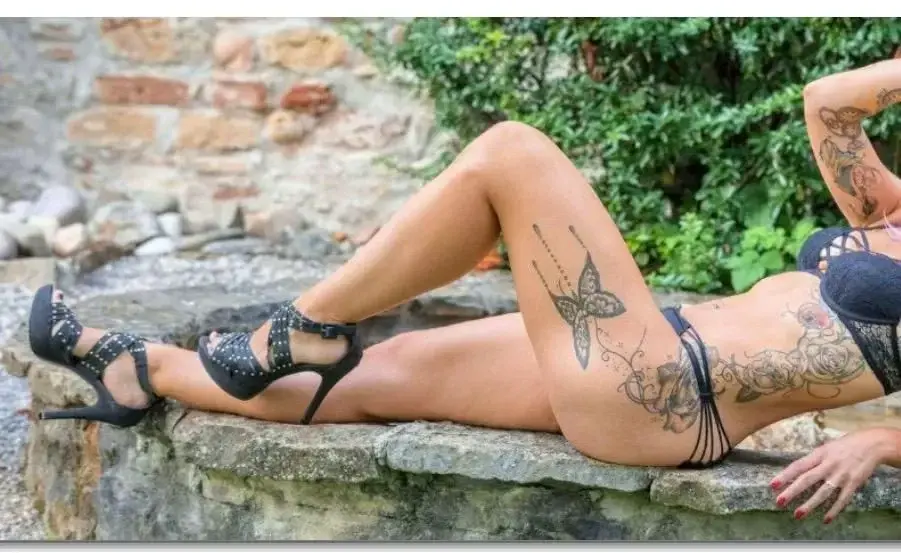 Leak & nude 2 — wickedwitch