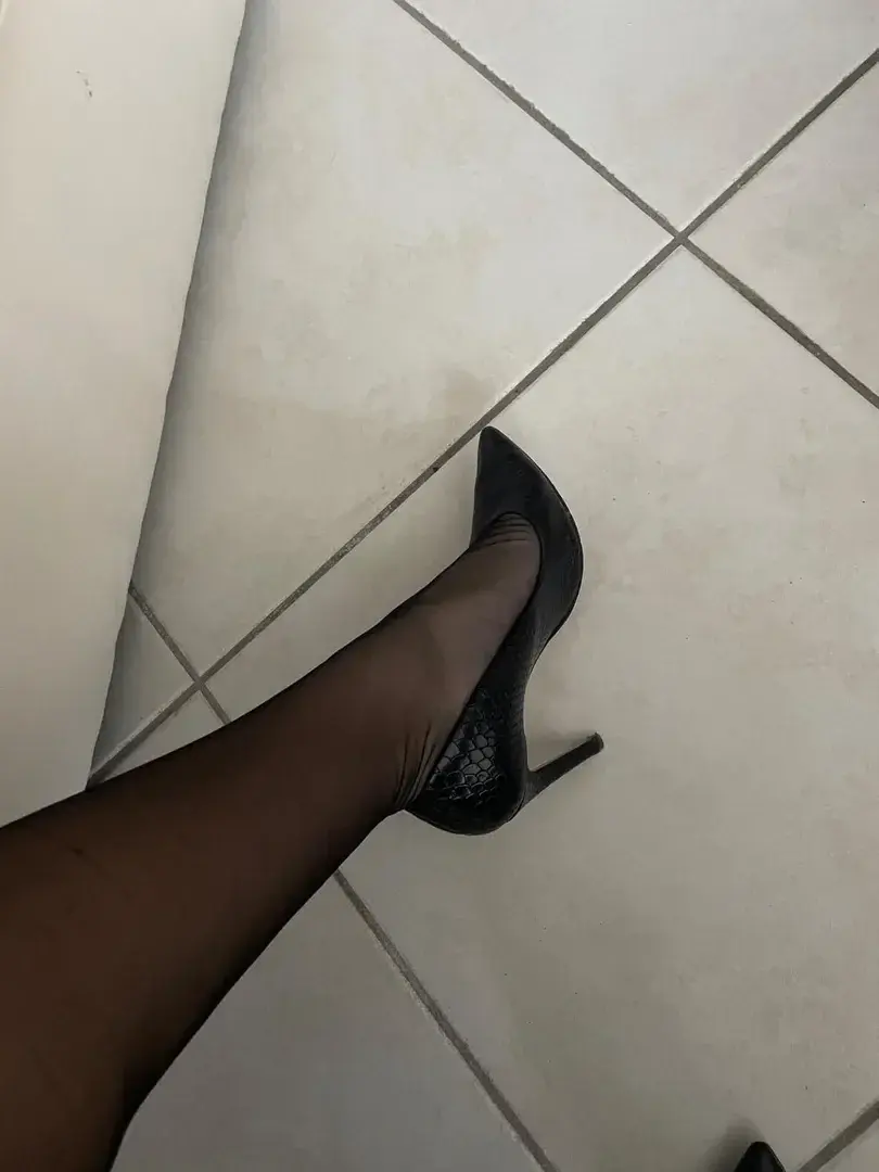 Leak & nude 2 — Annie26