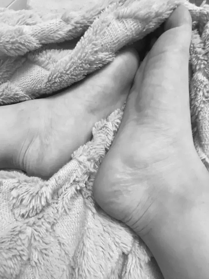 Leak & nude 4 — F33tlovers