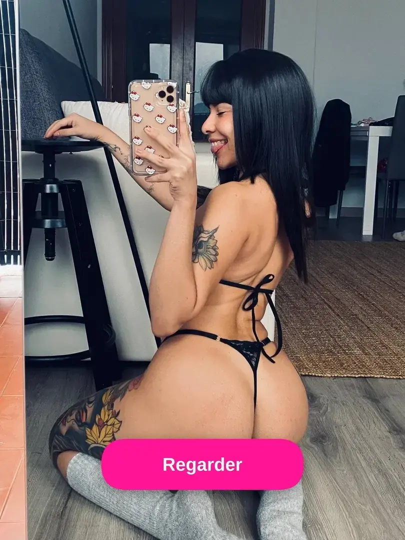 Aperçu public — Victoriainlove : « abonnement gratuit tu likes + tu m’écris LENT et j’te glisse une vraie ambiance. » (MYM) — pas un leak