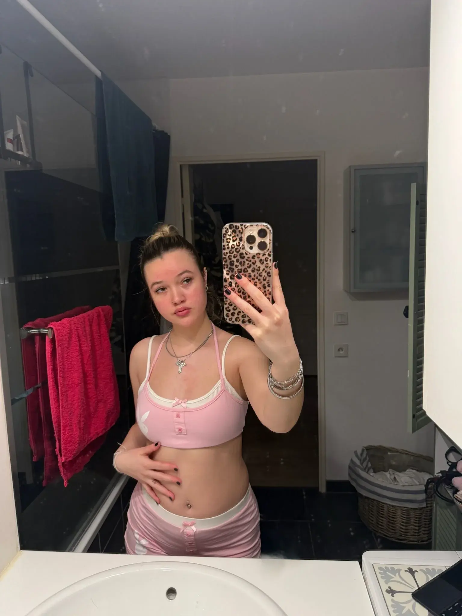 -60% sur n'importe quelle média seulement cette semaineCadeau mes bb preffffffCode: ROSE