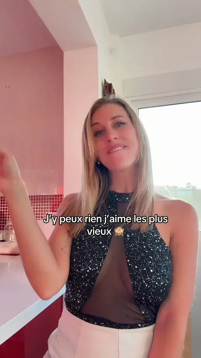 T'es la ? 🙄 j'ai un petit cadeau pour toi, envoie moi un message...
