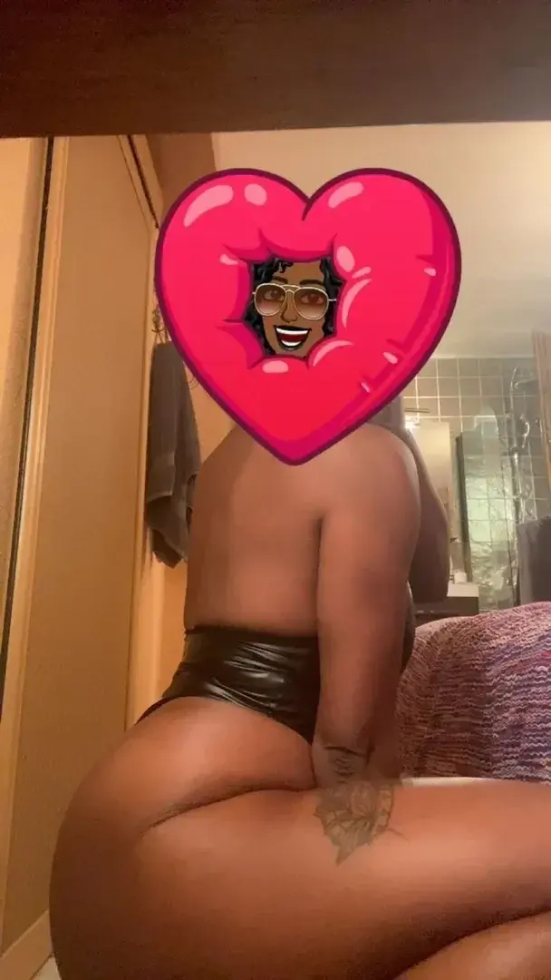 Leak & nude 3 — Camilamendes38