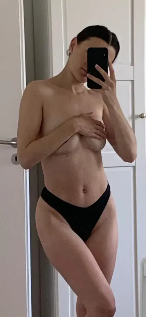 Leak & nude 1 — Redbatter
