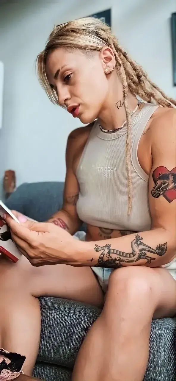 Leak & nude 2 — Sexyflorancia