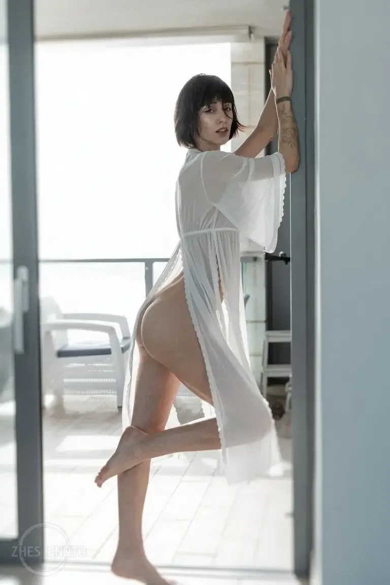Leak & nude 4 — Zhesphoto
