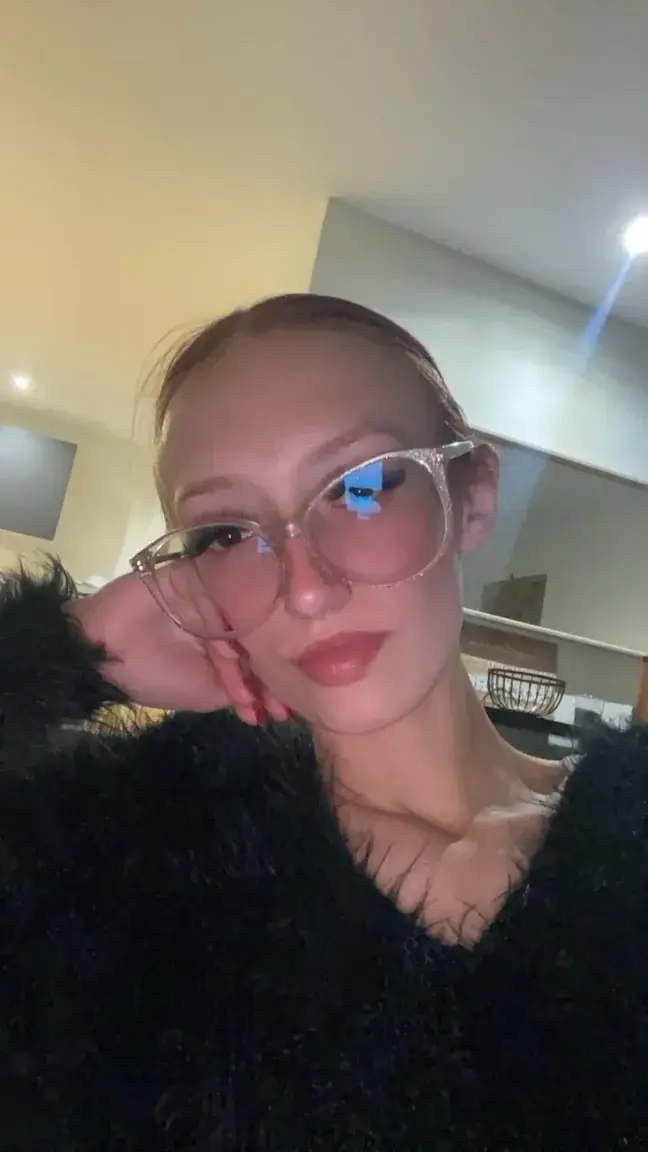 Leak & nude 1 — Lucyyy_03