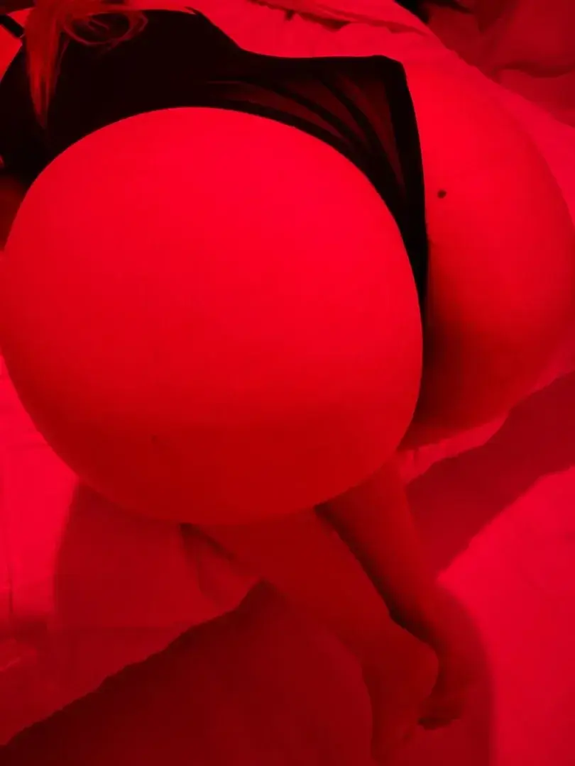 Leak & nude 4 — Hotjulie33_