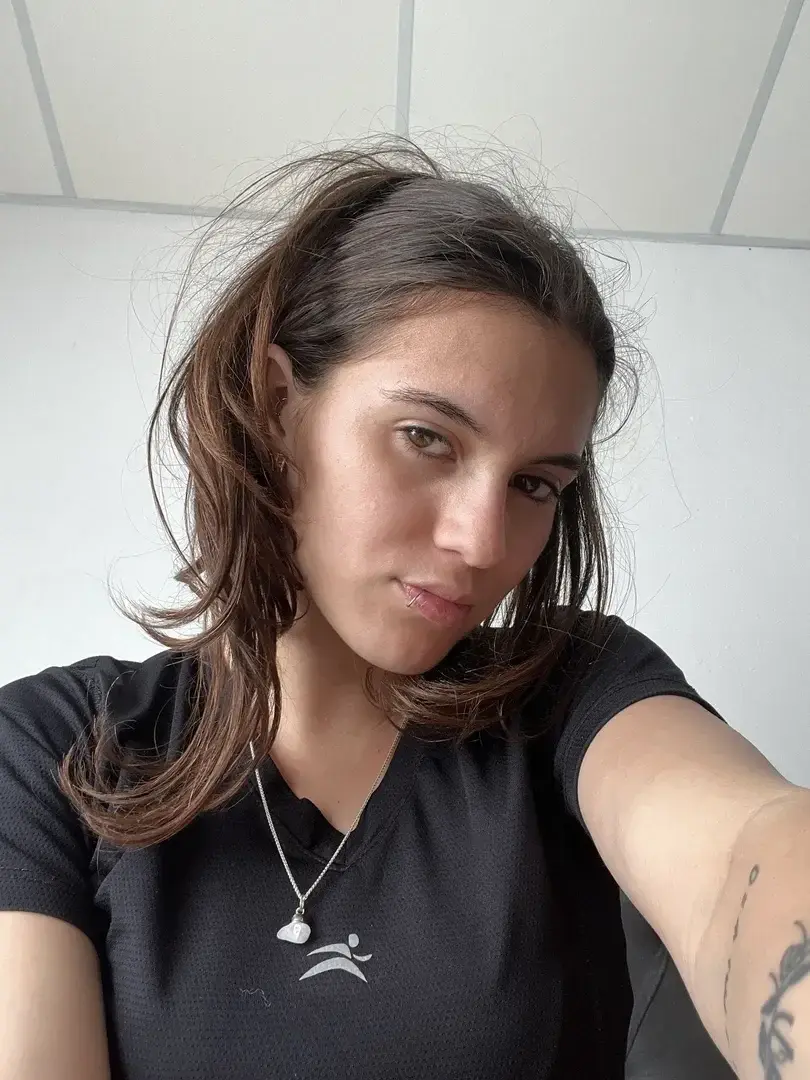 Leak & nude MYM — Sucette-girl : « code SUCETTEGIRL pour venir t'abonner gratuitement et papoter avec moi :) » (MYM)