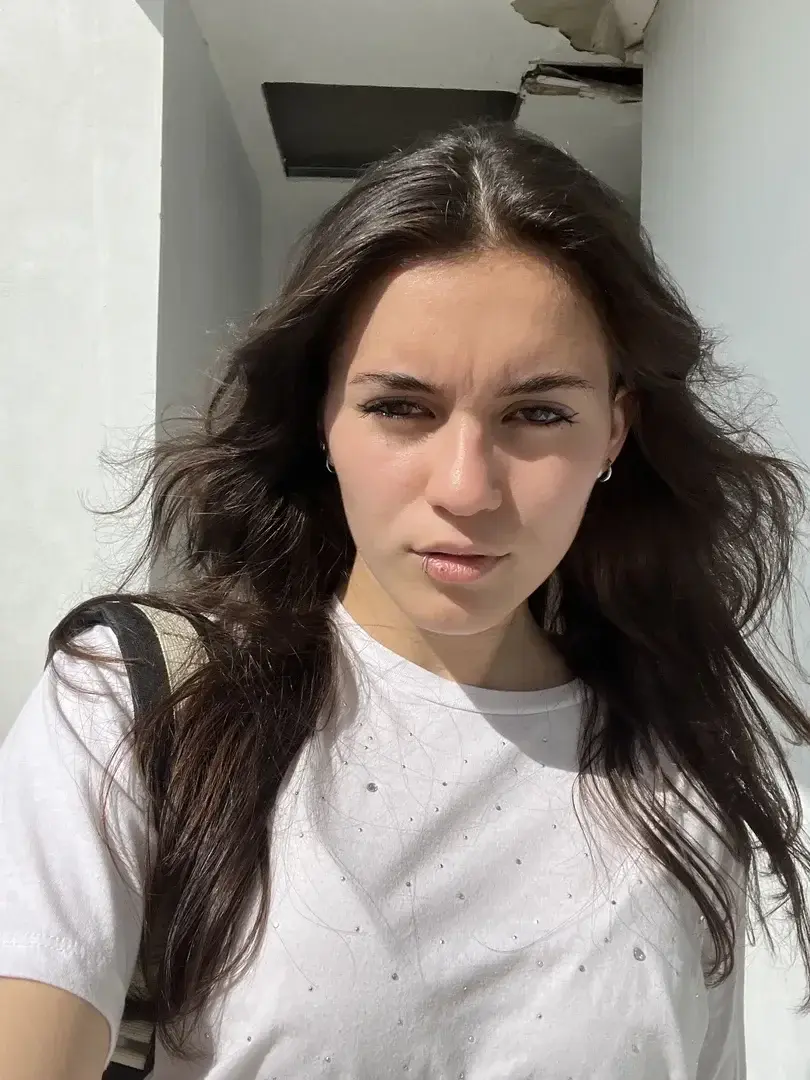 Leak public — Sucette-girl : « Mon MYM est maintenant GRATUIT, c’est cadeau 💝 » (MYM) — pas un leak