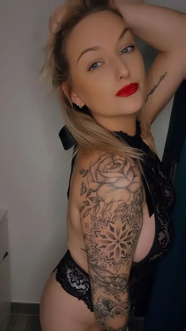 Leak & nude 7 — Liv84