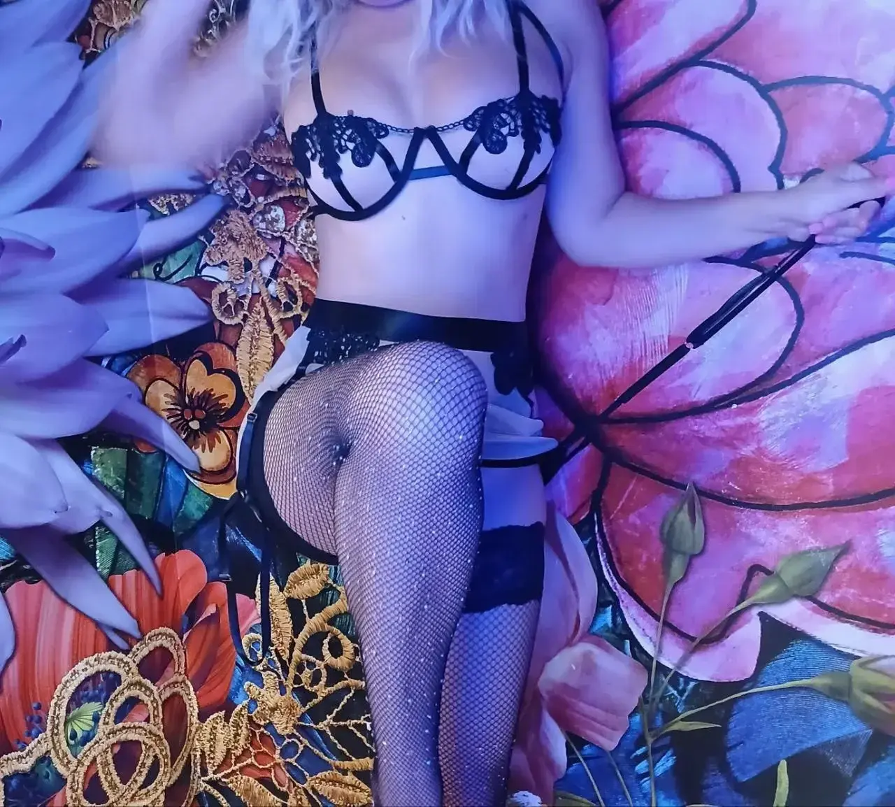 Princesschloecute - Photo exclusive MYM 1 | French Modèles