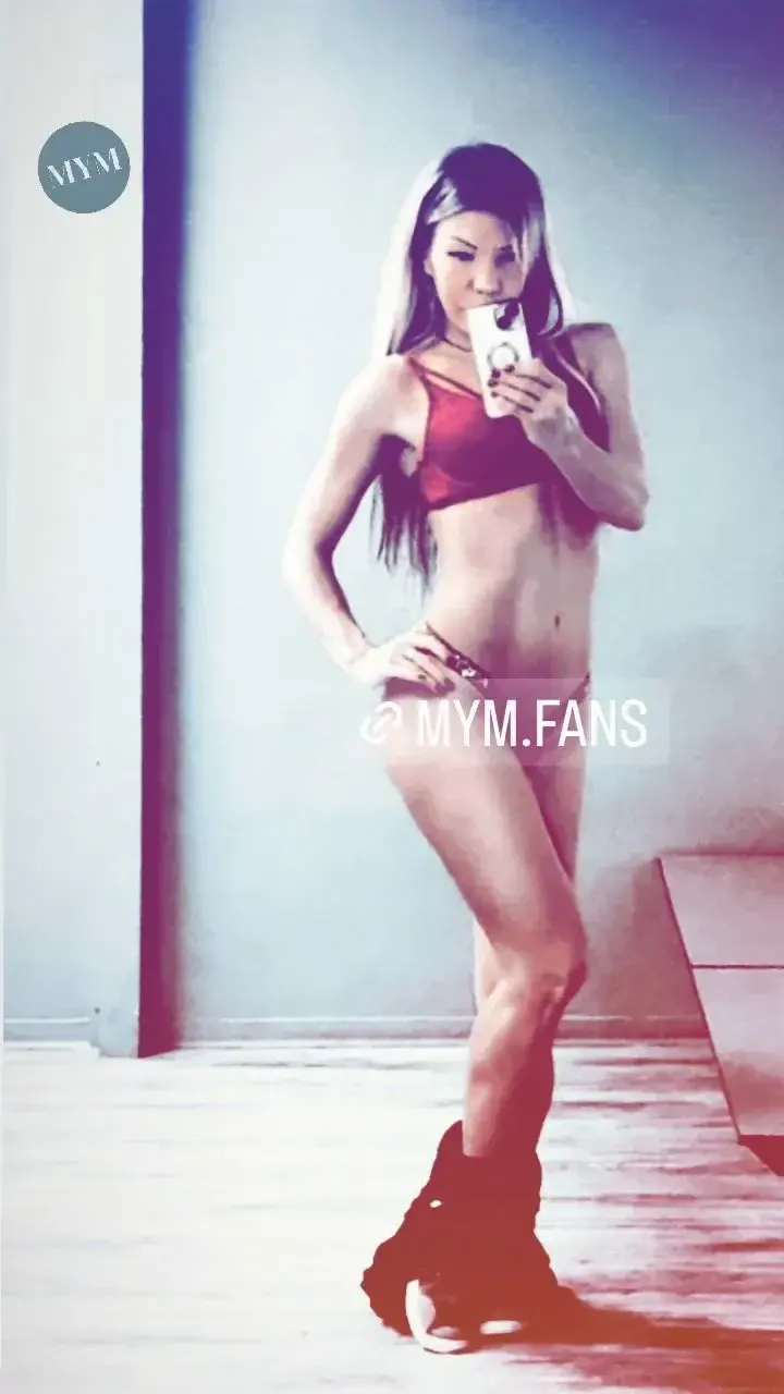 Leak & nude 1 — Poupee_russe_