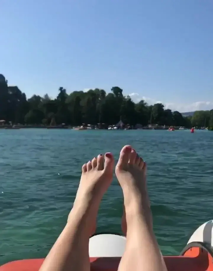 Leak & nude 1 — _footfeet