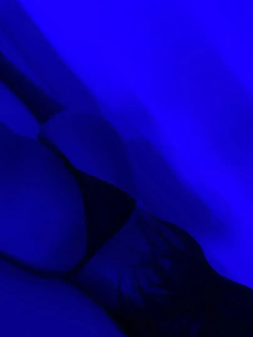 Demande moi tout ce que tu veux en privée je m’exécute 🫦❤️