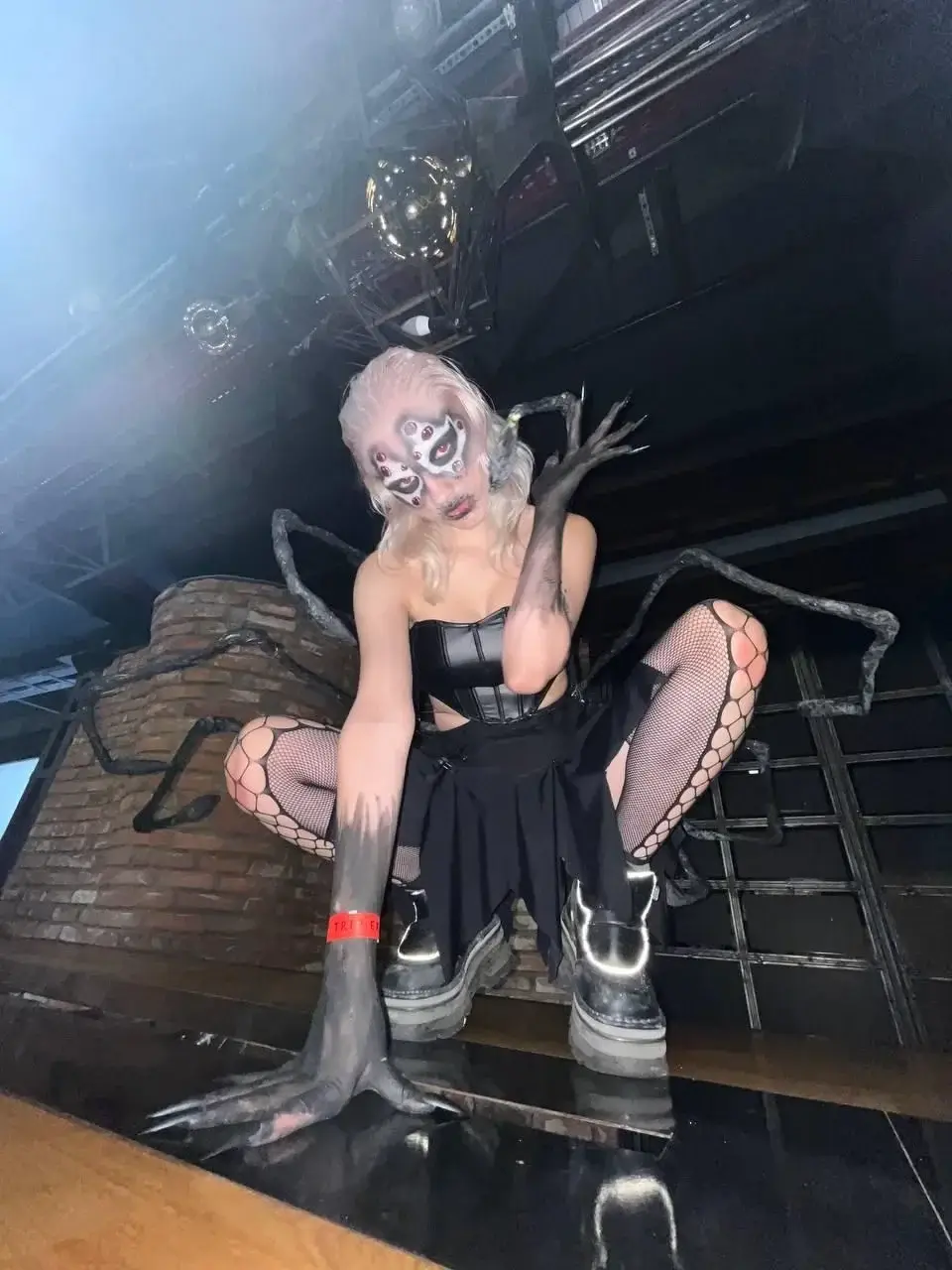 Leak & nude 9 — Macha-joker