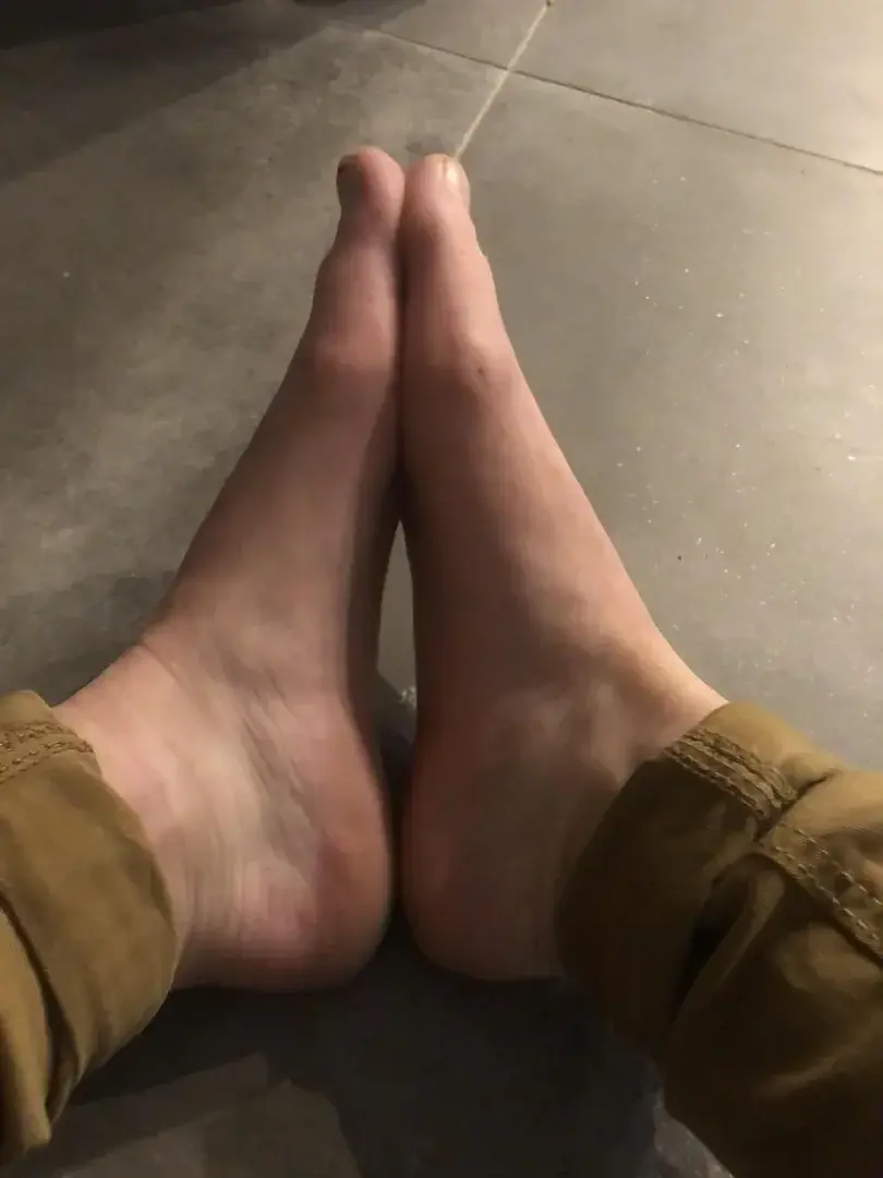 Leak & nude 1 — Anouchka_feet