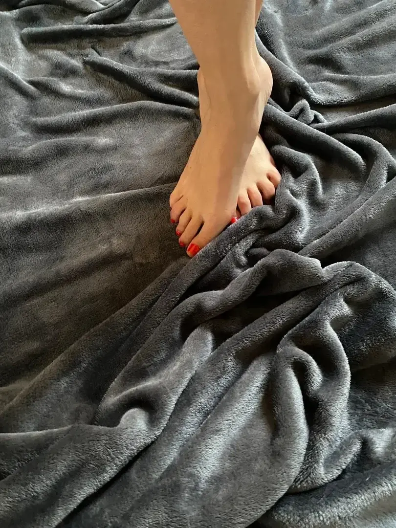 Leak & nude 1 — _4feetandmorelover_