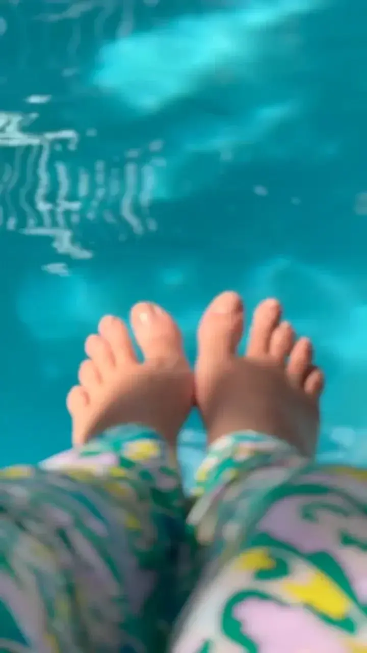 Leak & nude 3 — Lollahfeet