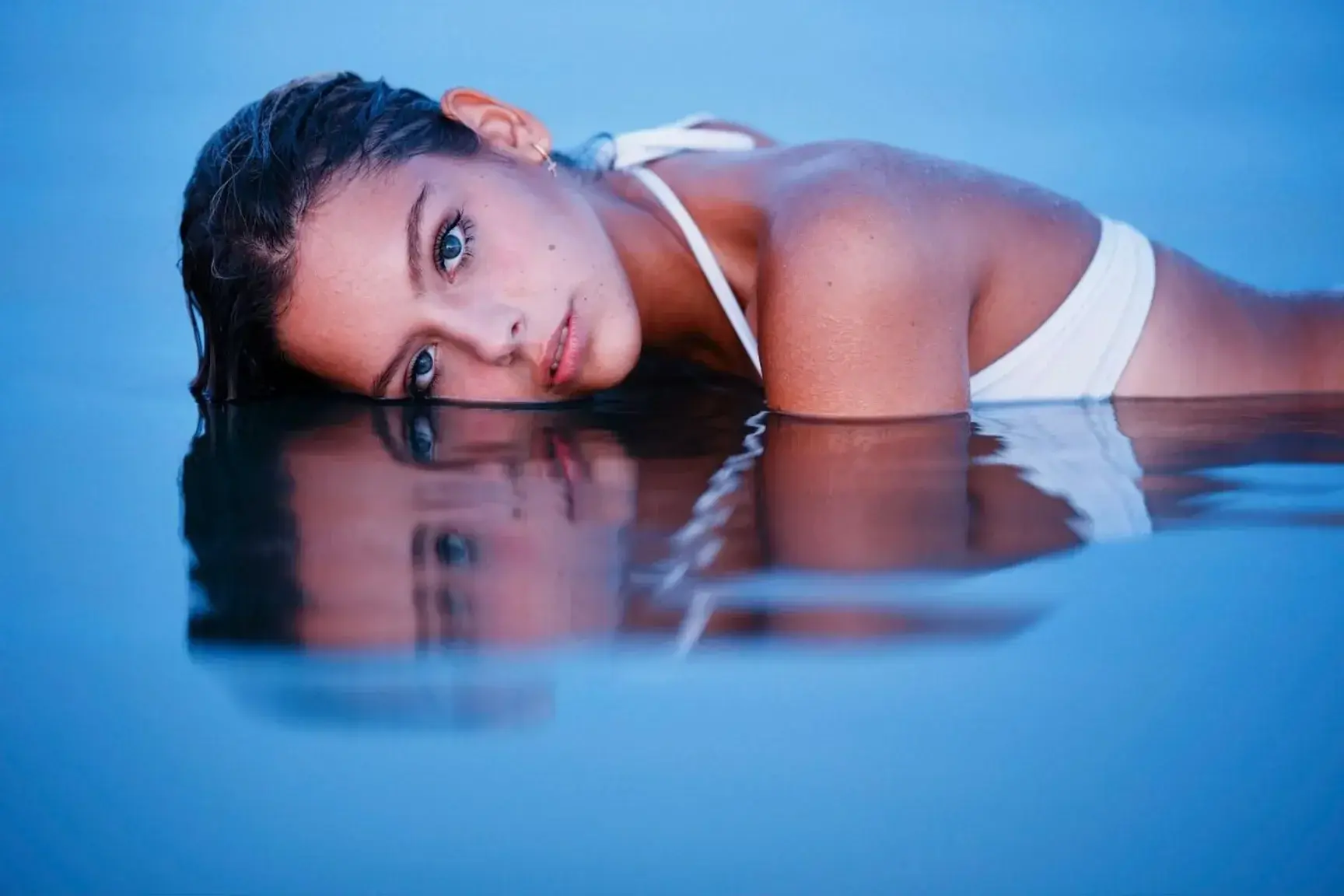 Leak & nude MYM — Serenalov : « Mets un ❤️ si tu as envie de passer une nuit hot avec moi 😈 » (MYM)