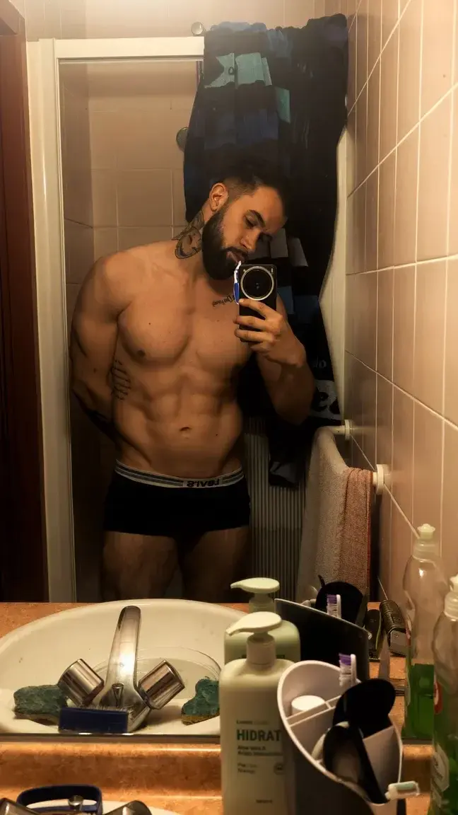 Leak & nude 2 — M_rco