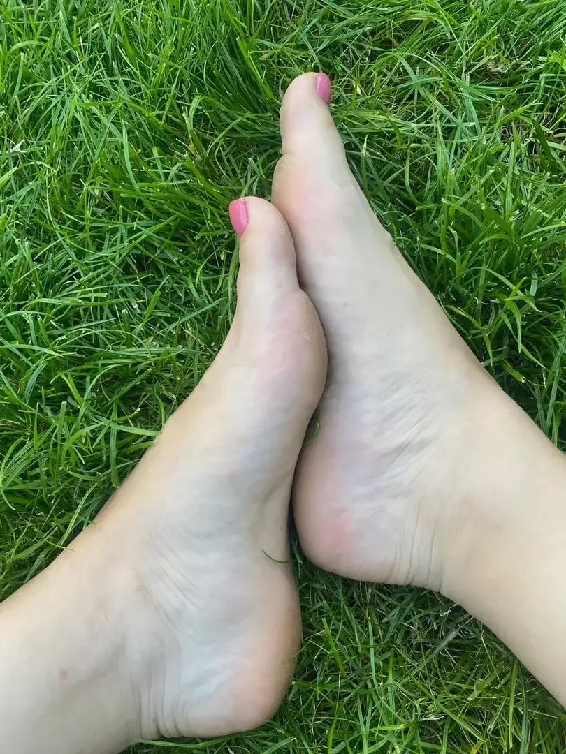 Leak & nude 2 — Feetish_she