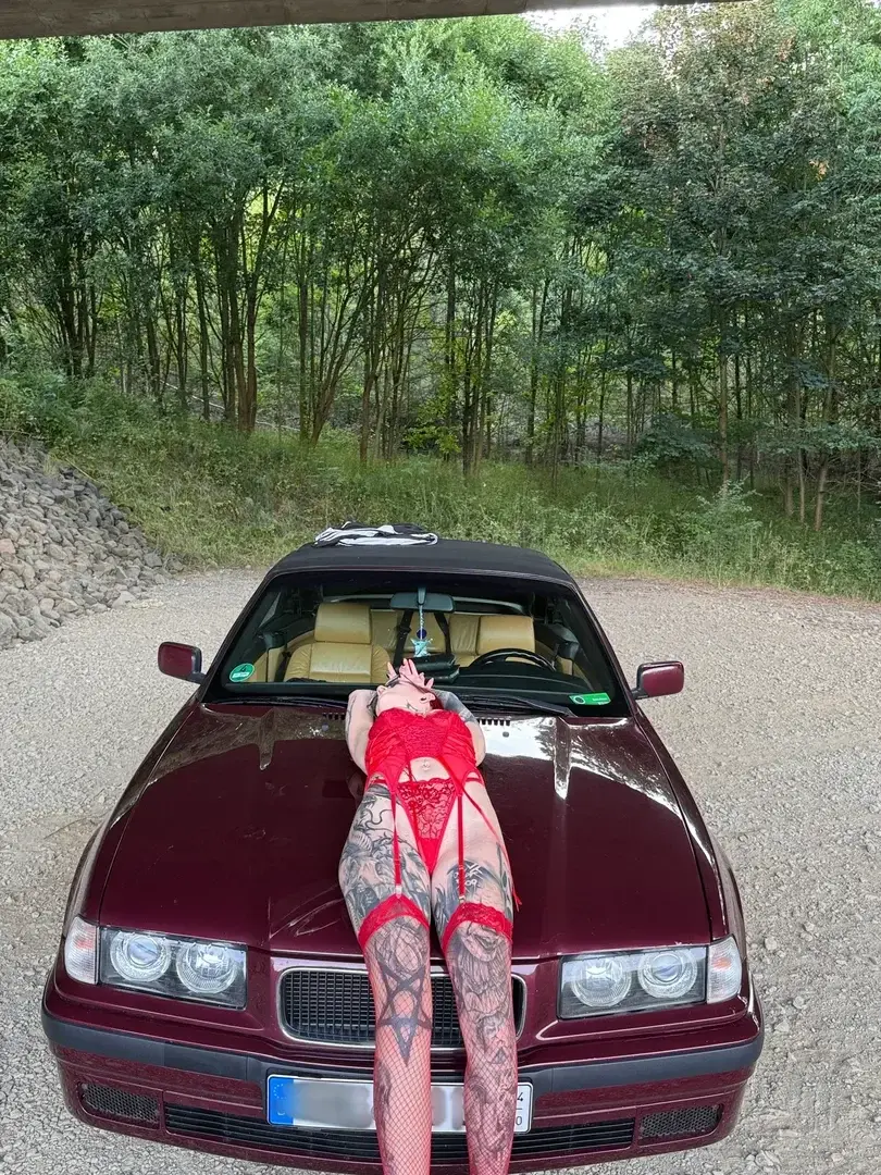 Leak & nude MYM — Beliinda38er : « Red lace, open road, and a body made to be explored🙈 » (MYM)