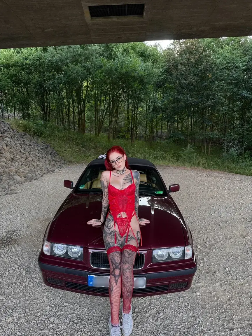 Leak & nude MYM — Beliinda38er : « Red flags look good on me😋 » (MYM)
