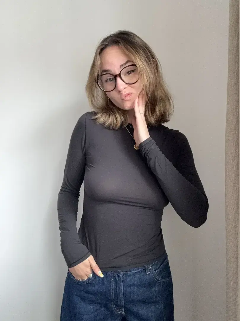 Aperçu public — Lupi : « Profite de ton accès gratuit dès maintenant 👀 » (MYM) — pas un leak