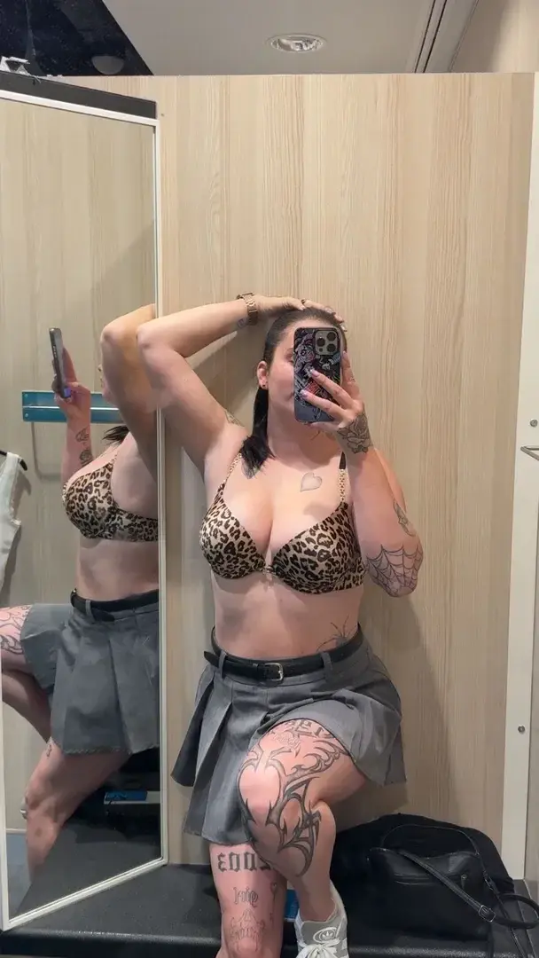 Abonne toi chéri 😈🔞