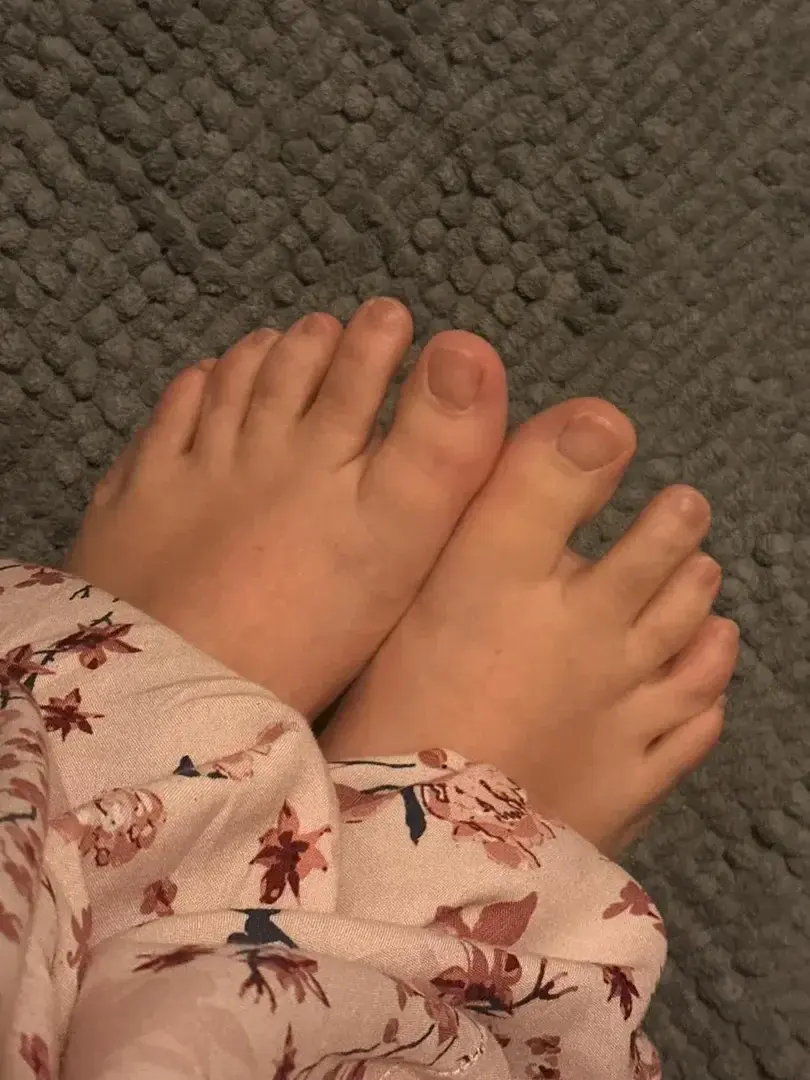 Leak & nude 2 — Sexyfeet2see