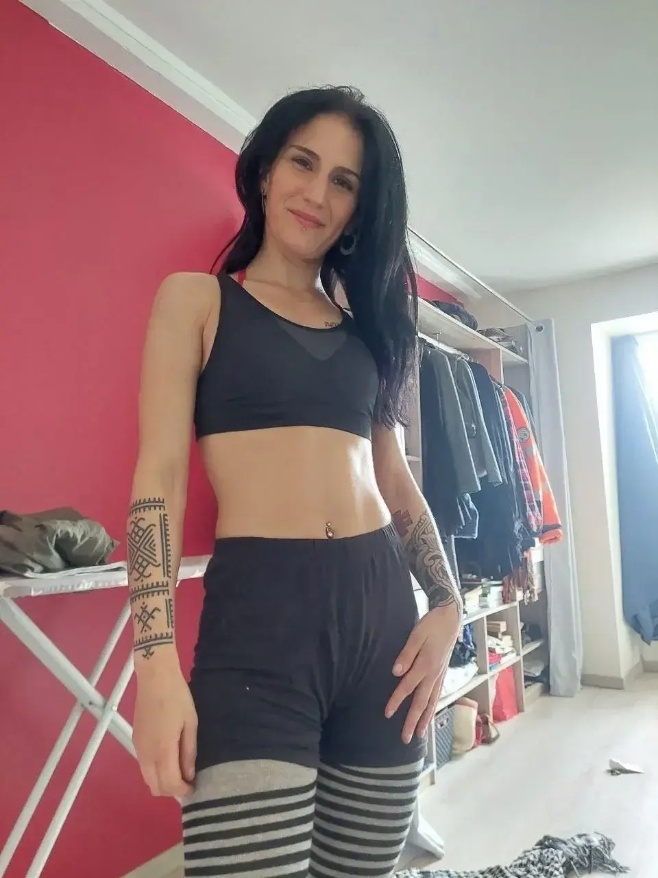 Leak & nude 2 — Laurasoumise44