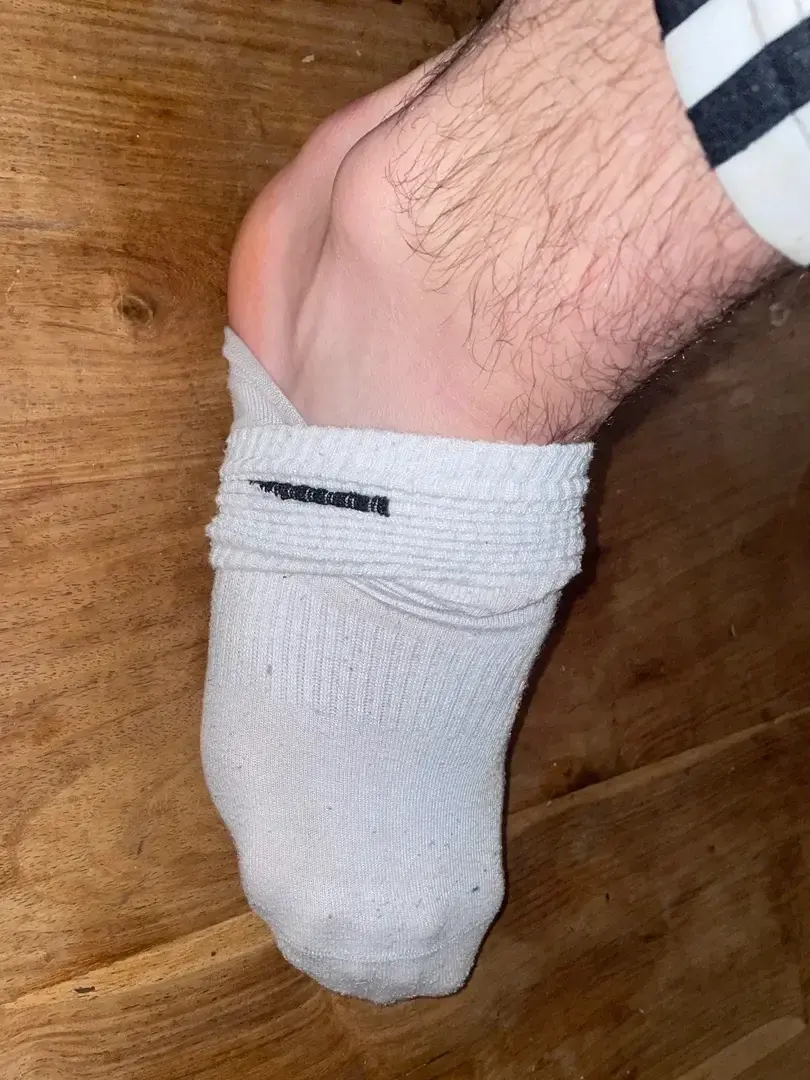 Leak & nude 2 — Piedhomme1