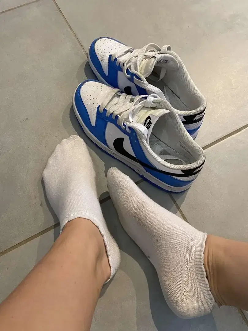 Leak & nude 3 — Footbylouise