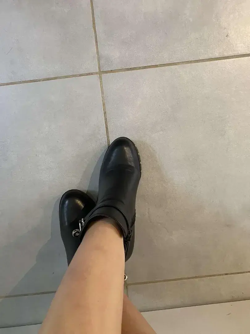 Leak & nude 7 — Footbylouise