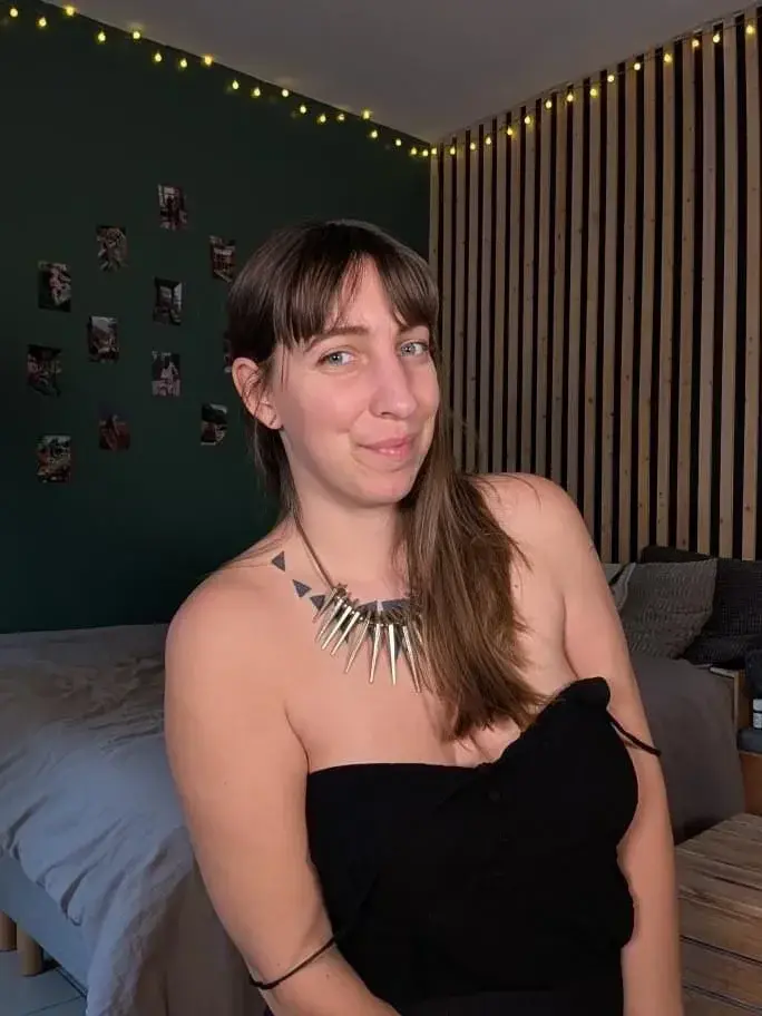 Leak & nude 2 — Readoren